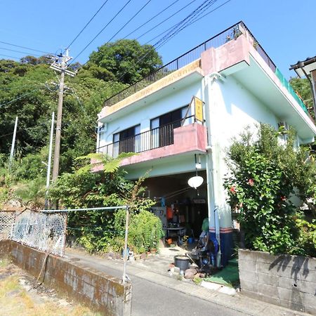 Minshuku Satomachi Pensionat Yakushima  Exteriör bild